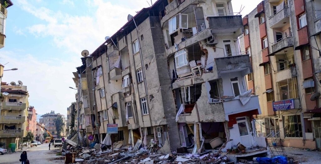 خرابه های زلزله ترکیه