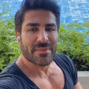 رضا ملک زاده