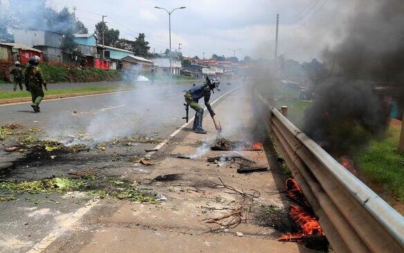 تظاهرات مخالفان حکومت در شهر نایروبی کنیا/ رویترز و آسوشیتدپرس