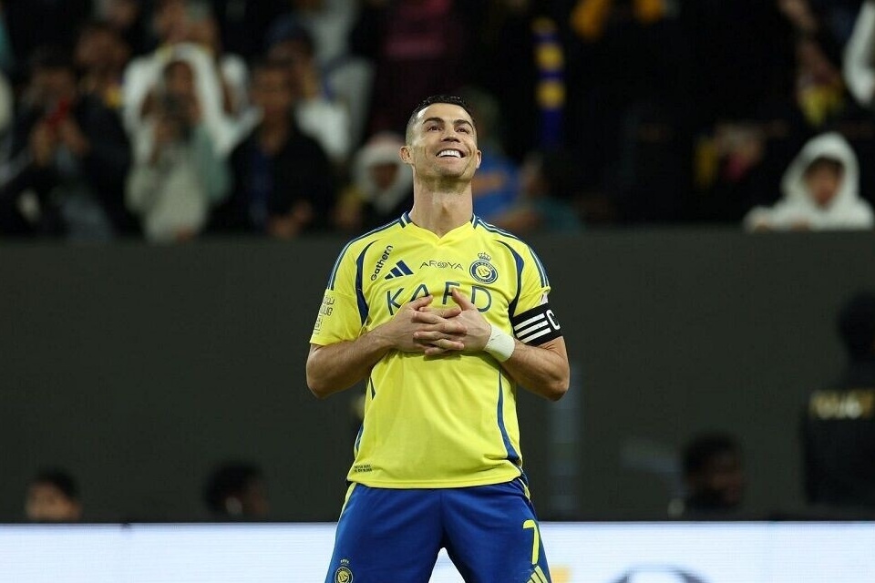 رونالدو این مرد را فریب داد +فیلم/ ستاره فوتبال به این کارش افتخار کرد