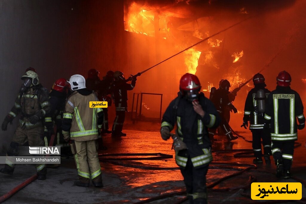 آتش سوزی مهیب در کارخانه الکترو استیل مشهد