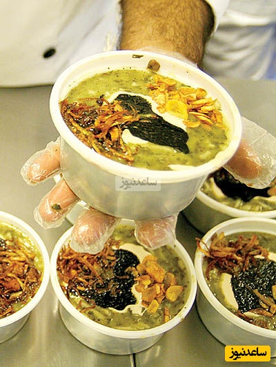 درآمد روزانه یک آش‌فروش در بازار تهران/ قابل توجه دوستانی که میگن کار نیست و بهونه تراشی میکنن