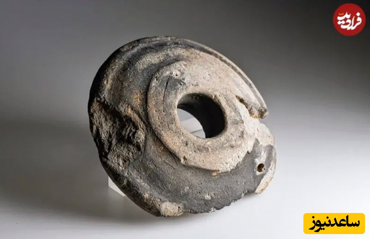 وزنه‌ی تور، سفالی (سده‌ی چهاردهم میلادی) قطر 12٫5 سانتی‌متر