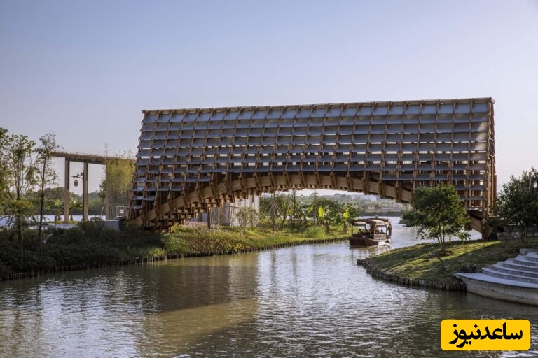 پل چوبی در ساحل گولو، استودیو LUO