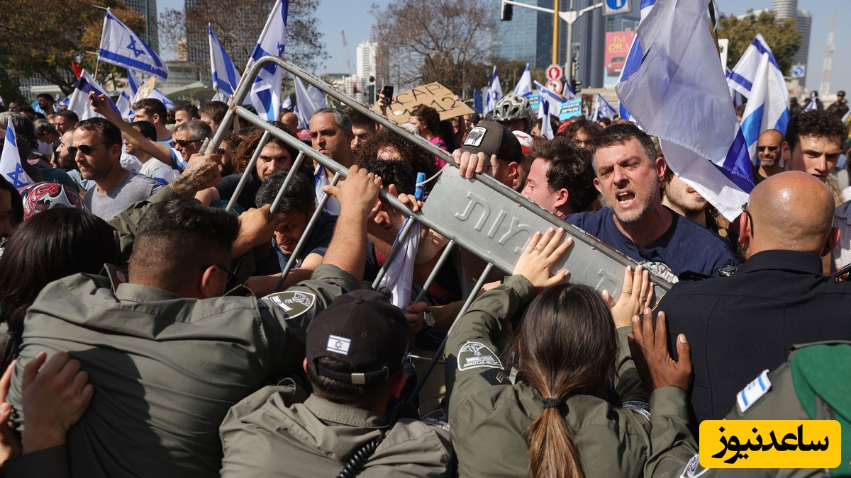 (فیلم) صهیونیست‌ها هم از دست نتانیاهو به زار آمدند!/تجمع معترضین صهیونیستی در فرودگاه تل‌آویو همزمان با سفر نخست‌وزیر...