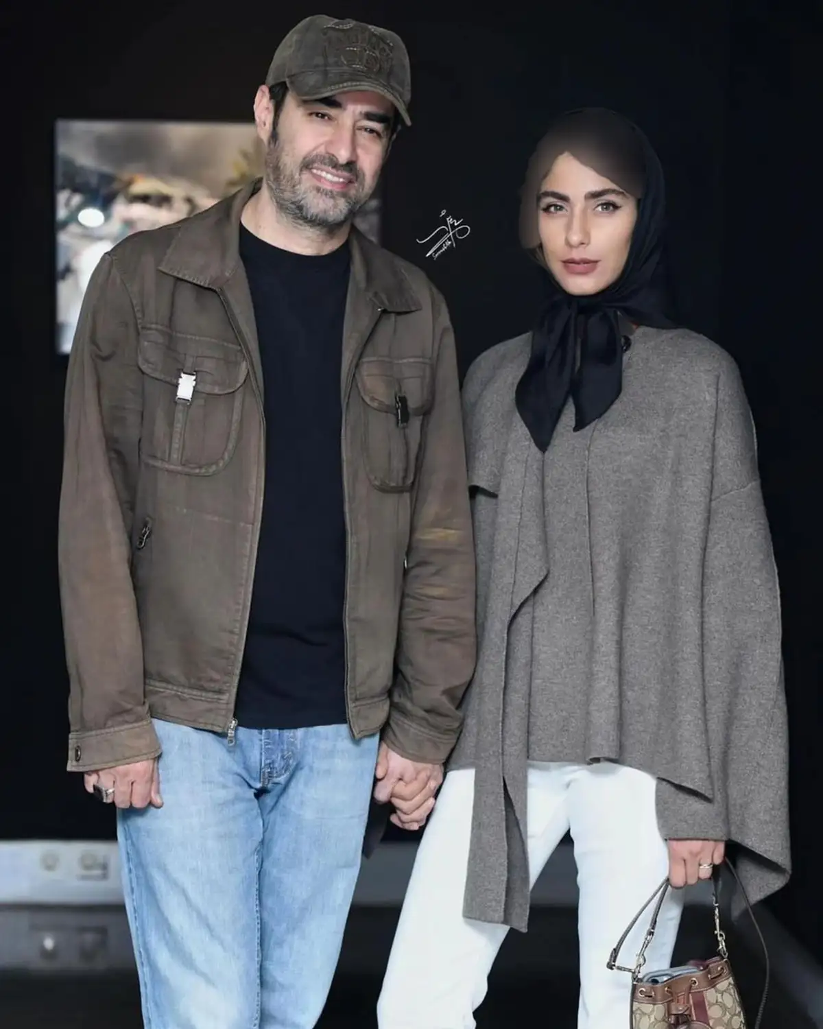 ازدواج دوم به شهاب حسینی ساخته؟؛ آقای بازیگر در کنار همسر دوم و 35 ساله‌اش جوان‌تر و سرحال‌تر از همیشه+عکس/ خوشبخت بشین