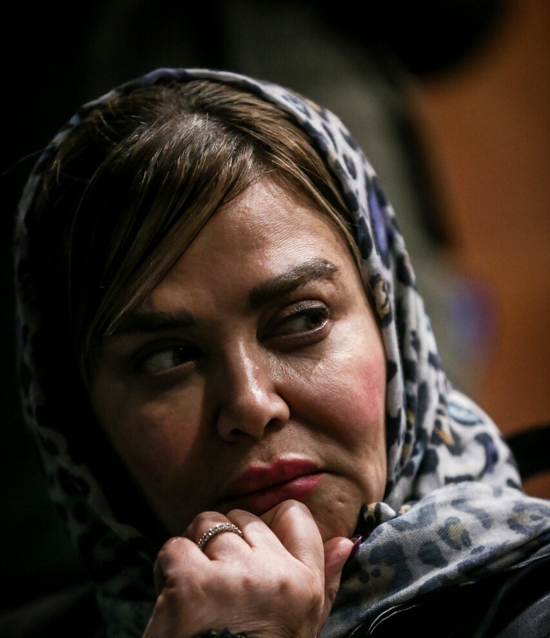 بهاره رهنما تنها بازیگری که از شوهر شانس نیاورد ولی بازم کم نیاورد! بهاره رهنما بیوه شد... جاش خالیه همه جا با مرحوم خاطره دارم💔