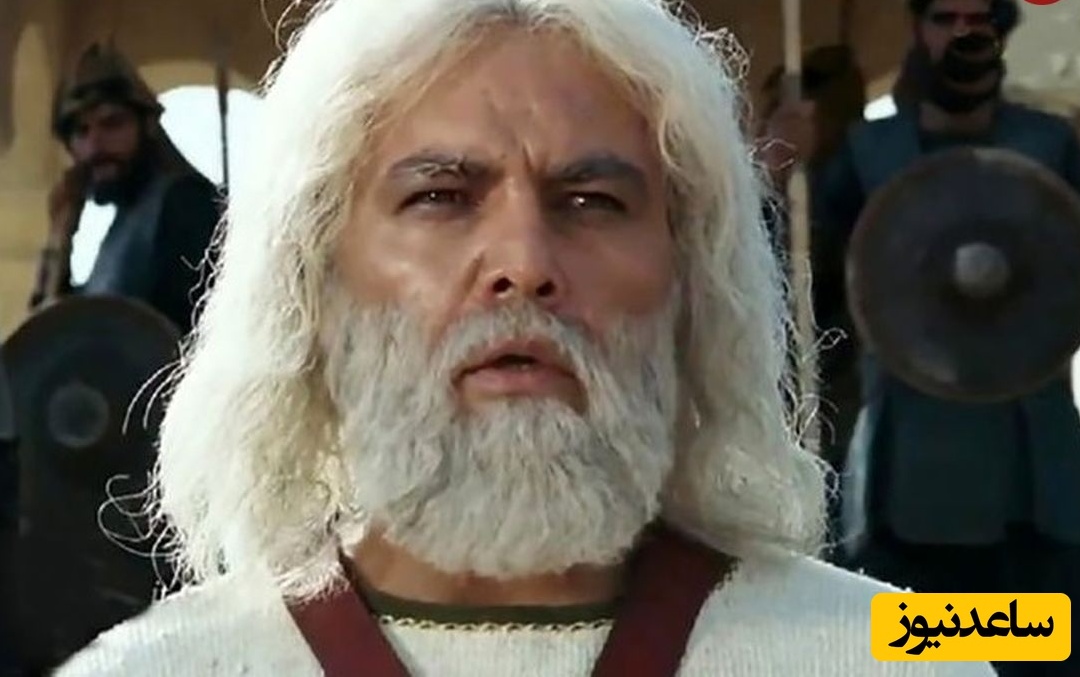 عکس؛ سفر به تاریخ؛ «مختار ثقفی» و پسرش «جانیار» در مراسم تشییع همسرش «عسل بدیعی»