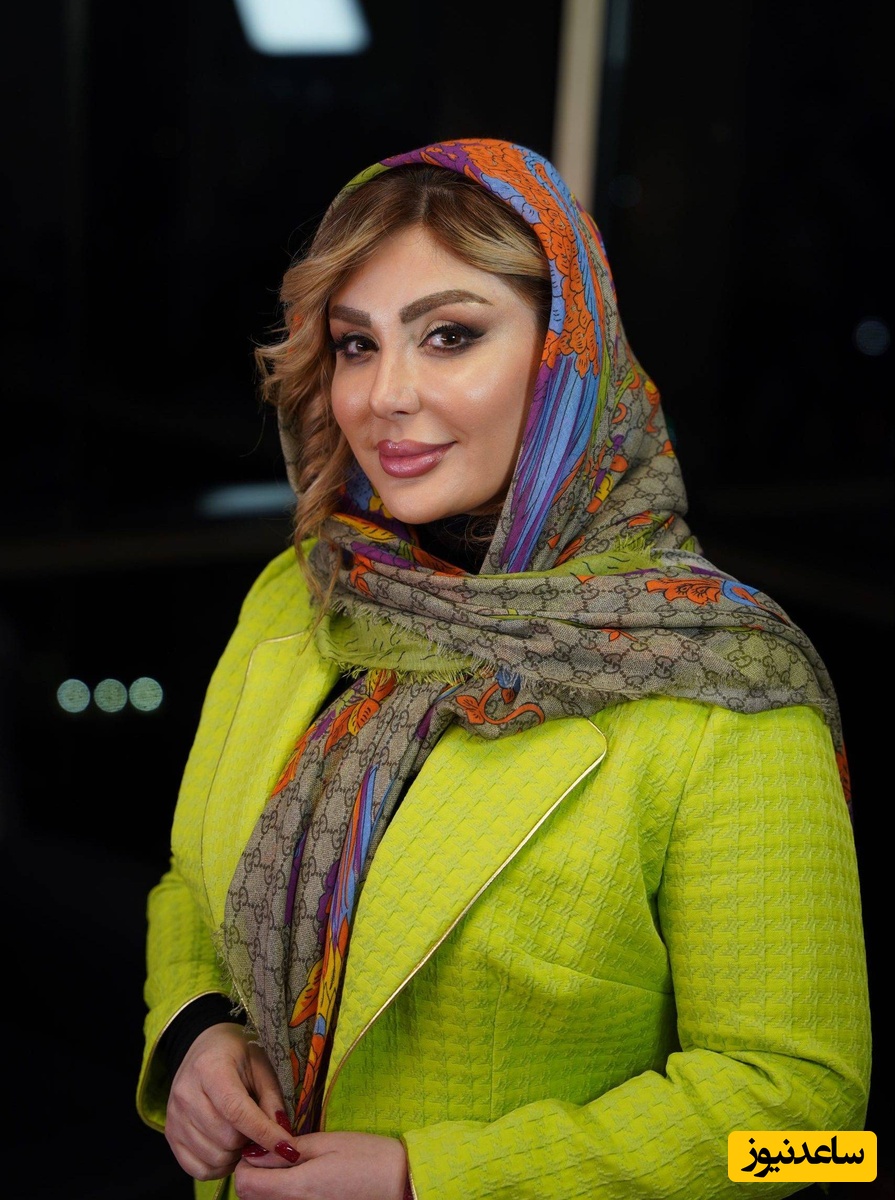 نیوشا ضیغمی و موتور وسپای لاکچری خوشرنگش! چه اسمی هم گذاشته روش🤣🤣