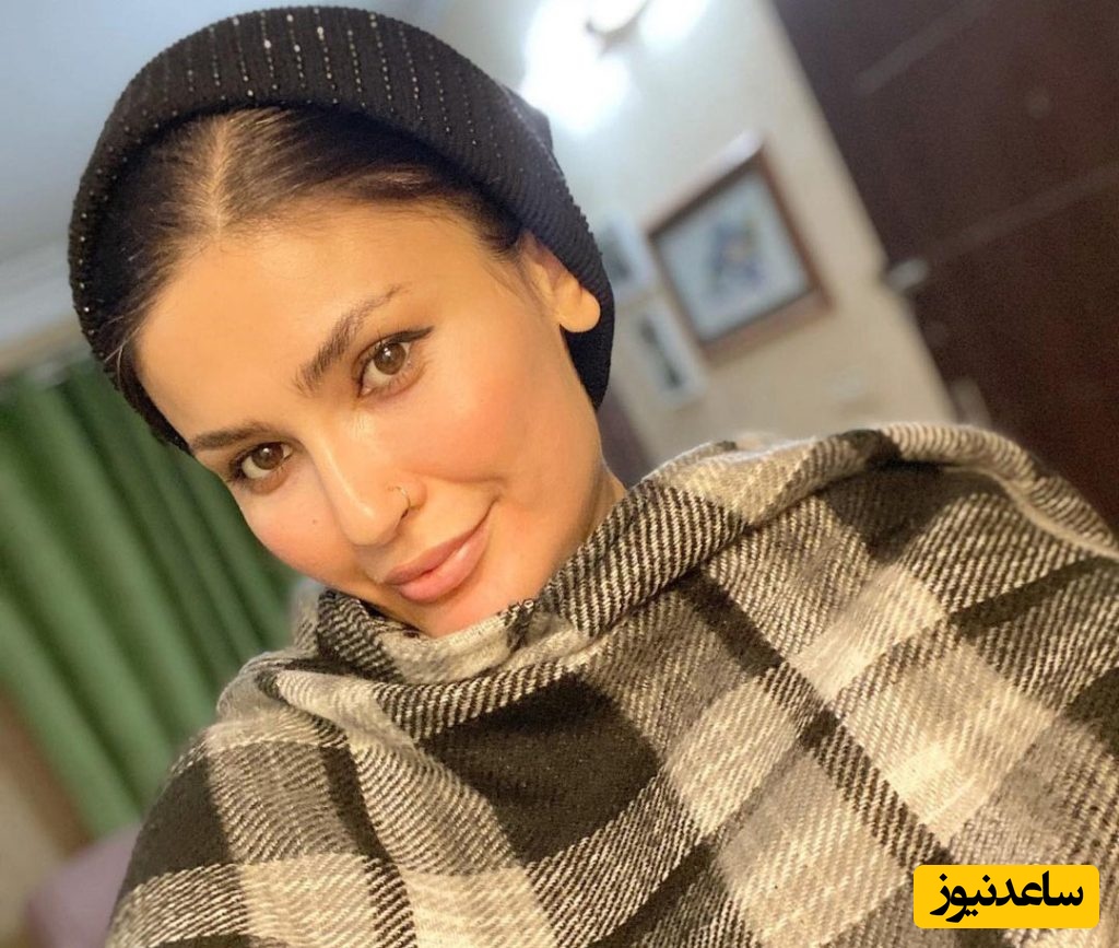 دلبری شیوا طاهری با شومیز خوشرنگ و خیلی کوتاه😍😍