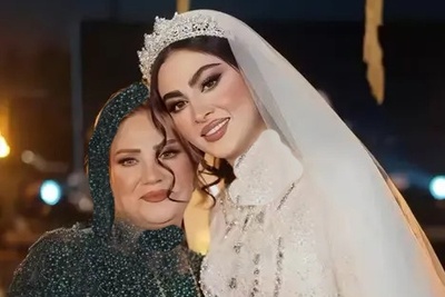 وقتی تازه‌عروس سینما از روزهای سخت گذشته‌اش میگه: اطرافیان اونقدر به مامانم فشار آورده بودند که موهام رو پیچید دور دستش که میخوایین بکشمش راحت بشین منم...+ویدیو