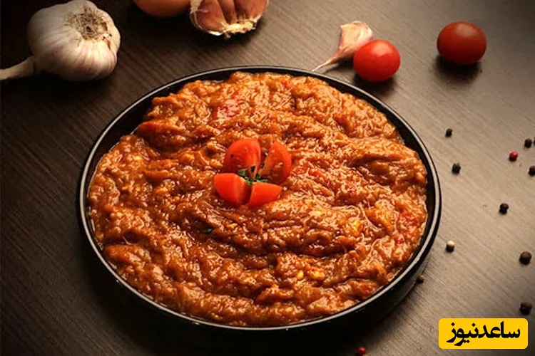 طرز تهیه یک غذای خونگیِ خوشمزه با گوجه و بادمجون که دلتو می‌بره/ جادوی ساده‌ی آشپزخانه 🍅🍆+ ویدئو