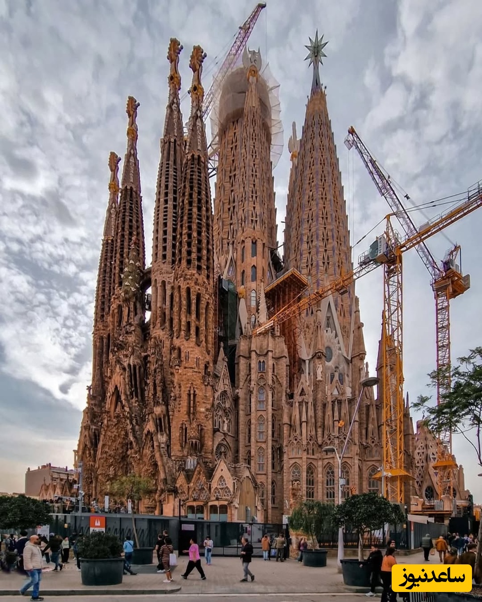 کلیسای ساگرادا فامیلیا