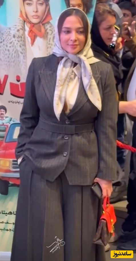 آناهیتا درگاهی