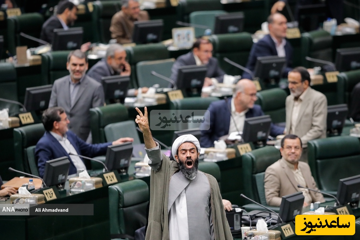 (ویدیو) درگیری دو نماینده در مجلس/آقای باقری ساکت شو! / فکر می‌کند چون روحانی هست هر کاری دلش خواست می‌کند...