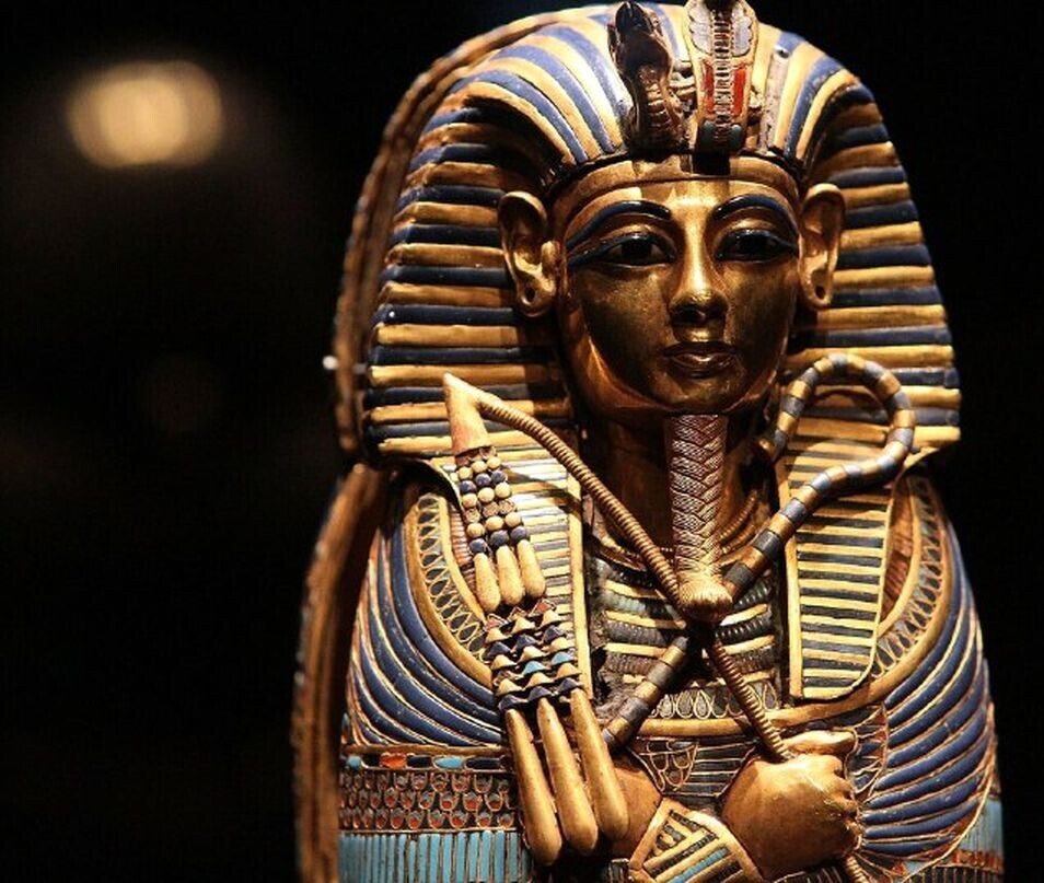 (عکس)‌ صندل 3300 ساله توت‌عنخ‌آمون یازدهمین فرعون مصر