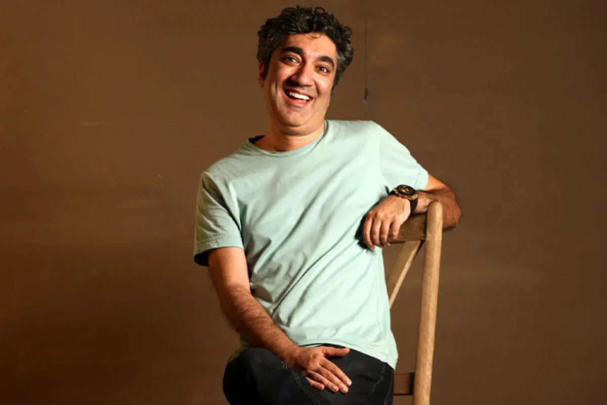 طعنه بلاگر مشهور ایرانی به لوکیشن خاص ترامپ ؛ راست میگه شما هم دقت کردین؟+عکس