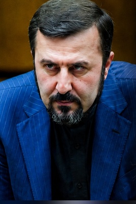 کنایه سنگین غریب‌آبادی به گروسی: با این وضعیت می‌خواهید رئیس سازمان ملل شوید؟/ اگر جرئتش را دارید...