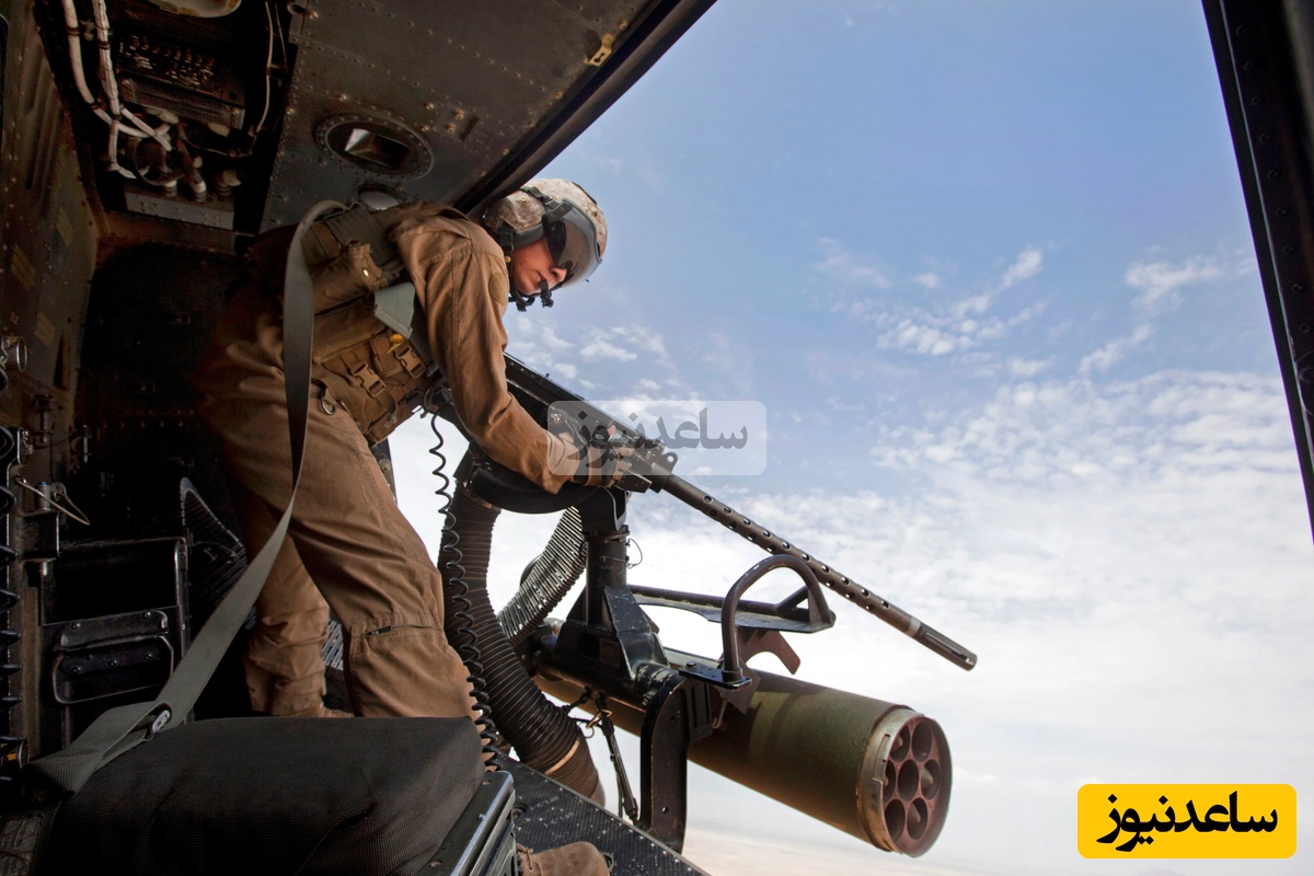 (ویدیو)‌ انهدام پهپاد روسی با مسلسل از درون هلیکوپتر/تجهیزات آمریکایی به داد اوکراین رسیده...