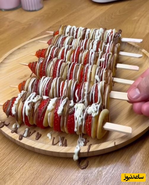 کلاس آشپزیِ سه سوته؛ طرز تهیه مینی بان کیک با طعم توت فرنگی و شکلات در کمترین زمان ممکن/ آسان، سریع و خوشمزه👌+ویدیو