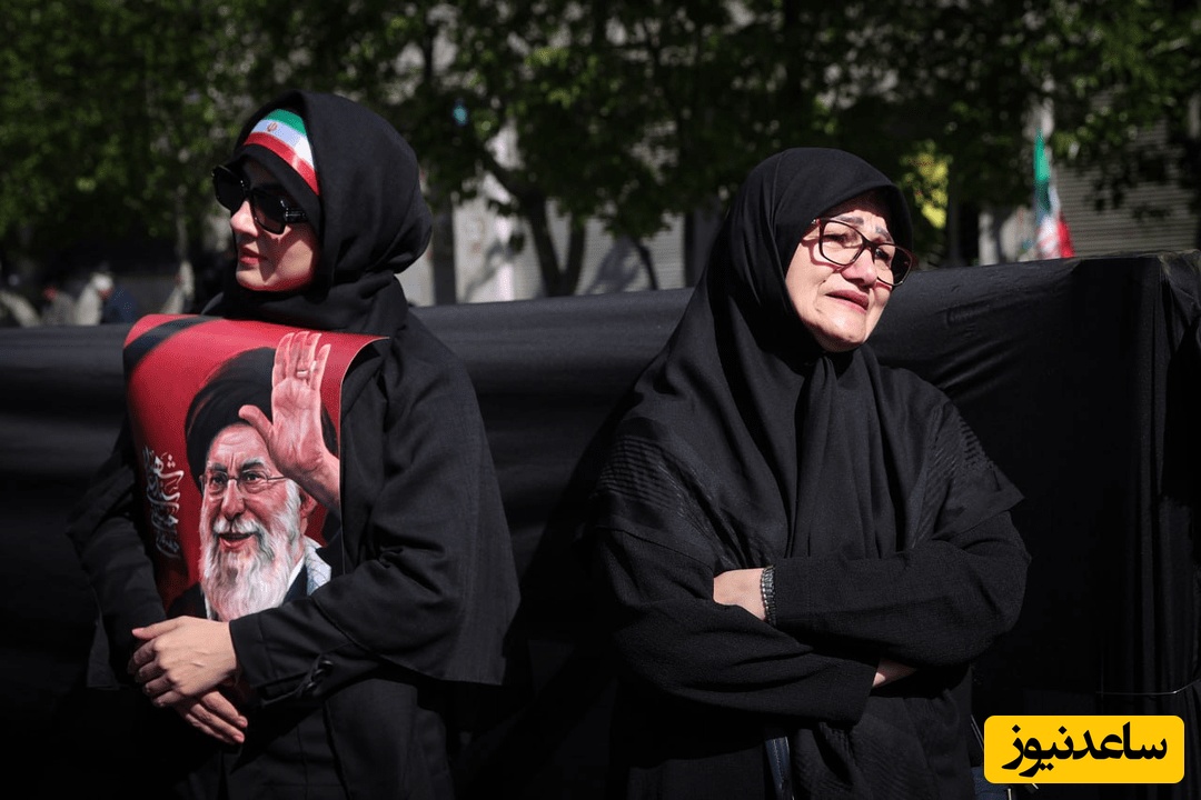 سیل مردم در خیابان منتهی به بیت رهبری در تهران همزمان با اربعین رهبر شهید انقلاب+ویدیو