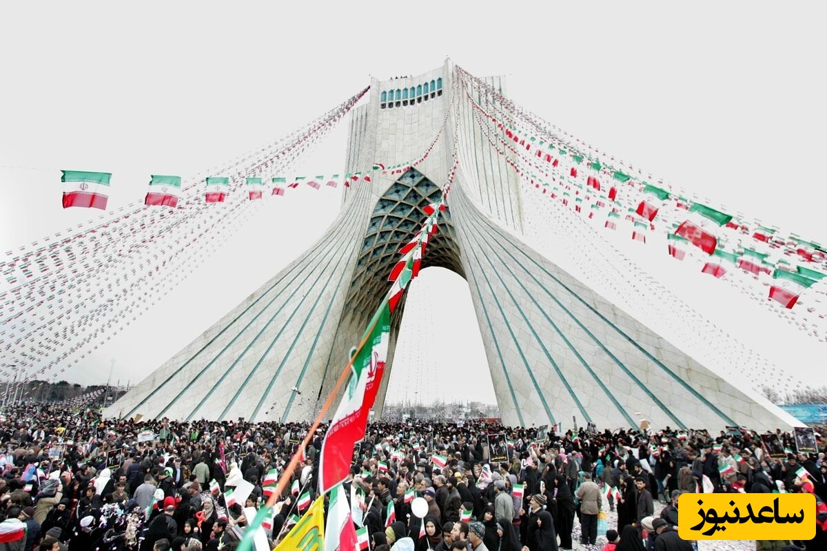 (عکس) حواشی راهپیمایی 22 بهمن: از دستگیری نتانیاهو در تهران تا پلاکارد ظریف گورتو گم کن!