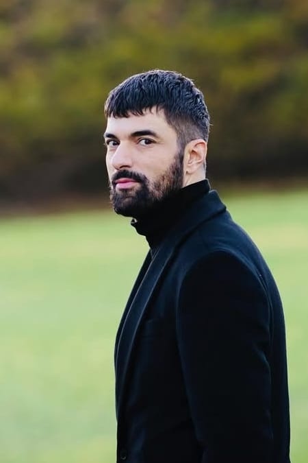  انگین آکیورک