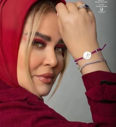 نکگاهی به استایل شیک با تِم شب یلدای بهاره رهنما +عکس/ آخ که شب یلدا خود تویی