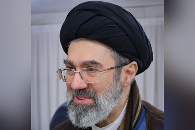 ببینید | اولین فیلم از رهبر انقلاب درباره دروغ‌های نسبت داده شده به رهبر شهید انقلاب