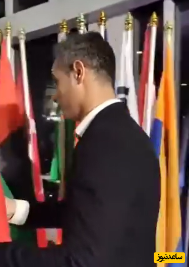 (ویدئو) حفظ حرمت پرچم ایران با تو دهنی مربی موی تای به پرچم اسرائیل در مراسم افتتاحیه مسابقات جهانی تایلند