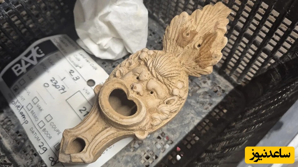 چراغ پس از تمیز کردن اندک