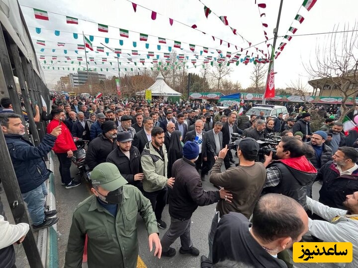 ببینید | تیر خلاص پزشکیان به بدن نیمه جان ترامپ: حضور رئیس جمهور شجاع کشورمان در راهپیمایی روز قدس بدون محافظ در بین مردم