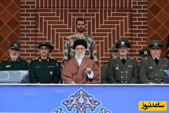 پیشنهاد اعطای درجه سرهنگی به رهبر انقلاب؛ چه کسی این ایده را مطرح کرد؟+ویدیو