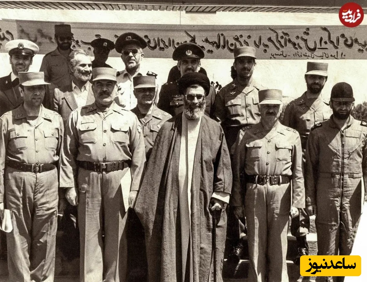 عباس بابایی در کنار رهبر معظم انقلاب