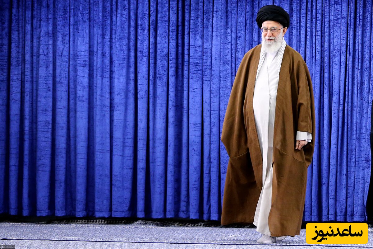 (فیلم) متفاوت ترین ورود رهبر انقلاب به حسینیه امام خمینی در دوران رهبری ایشان / طنین صدای ضرب و زنگ در دیدار رهبری