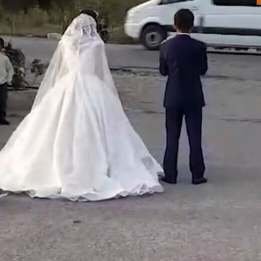 (ویدئو) آرزوی خوشبختی برای عروس و داماد در روستای نصف شده