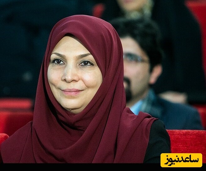 سفره هفت سین با چیدمانی خاص در خانه شیده معاونی مجری دهه 60 / تجلی زیبایی و طراحی خاص روی کنسول چوبی با تزیینات سنتی و مدرن