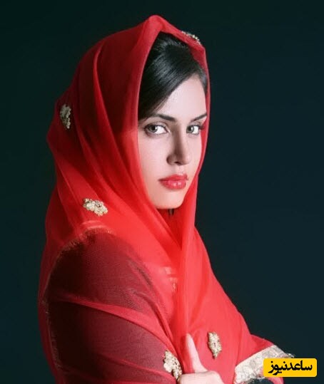 نگاهی دوباره به استایل خاص الناز شاکردوست در جشن حافظ؛ در اوج روزهای کرونایی هم کمنظیر بود