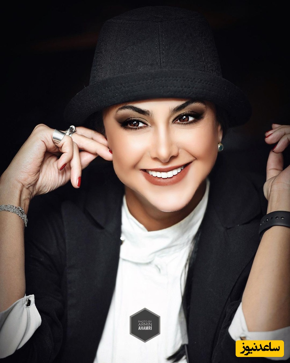 آزاده صمدی و دوستش با تیپ و استایل خلیجی چه دلبری میکنن😍