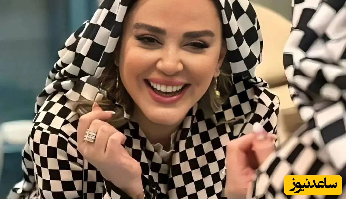 سنگ تمام بهاره رهنما برای نشان دادن طلاهای درشت خود کنار دوستش