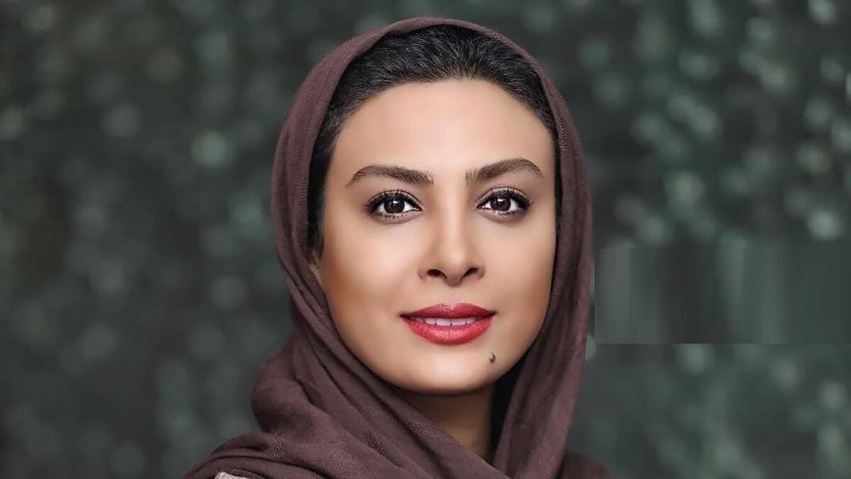 تیپ خاص حدیثه تهرانی، روزترین مدل برای خانم های باکلاس