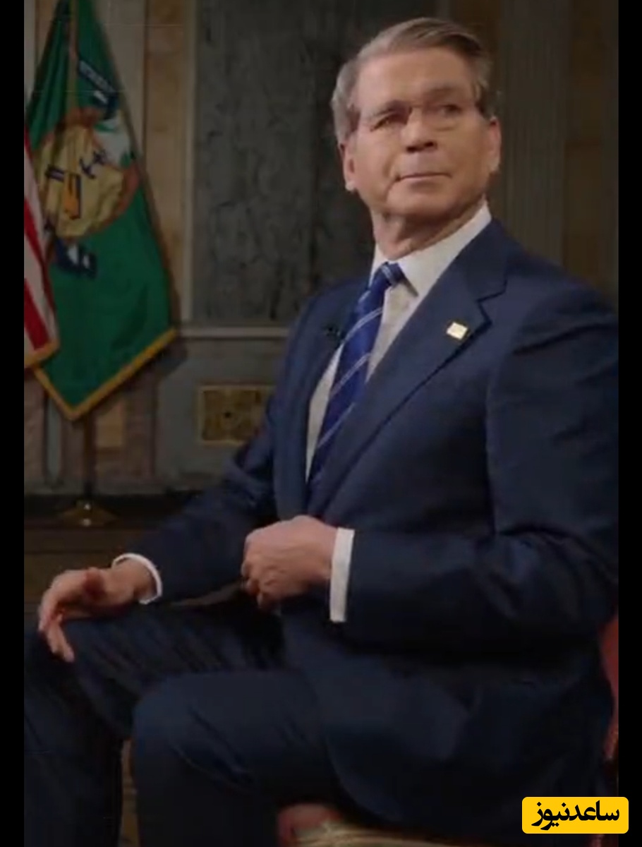 ببینید | ترامپ وزیر خزانه‌داری آمریکا را از مصاحبه زنده کشید بیرون! / فقط صدای لرزان آقای وزیر بعد از بازگشت✌️