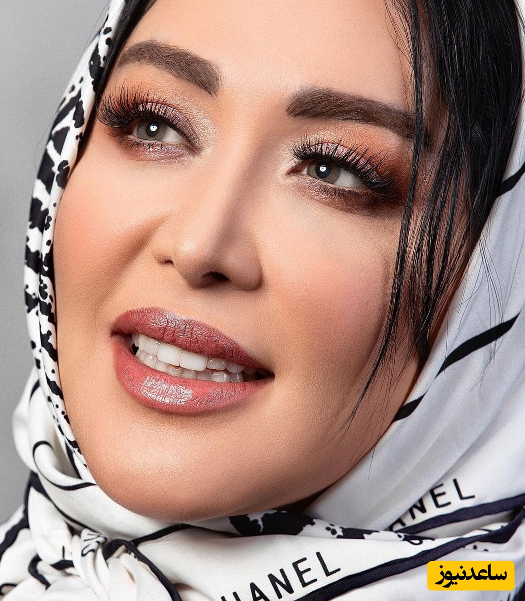 شال زلم زیمبویی و رنگی سارا منجزی پور خیلی بهش میاد😍