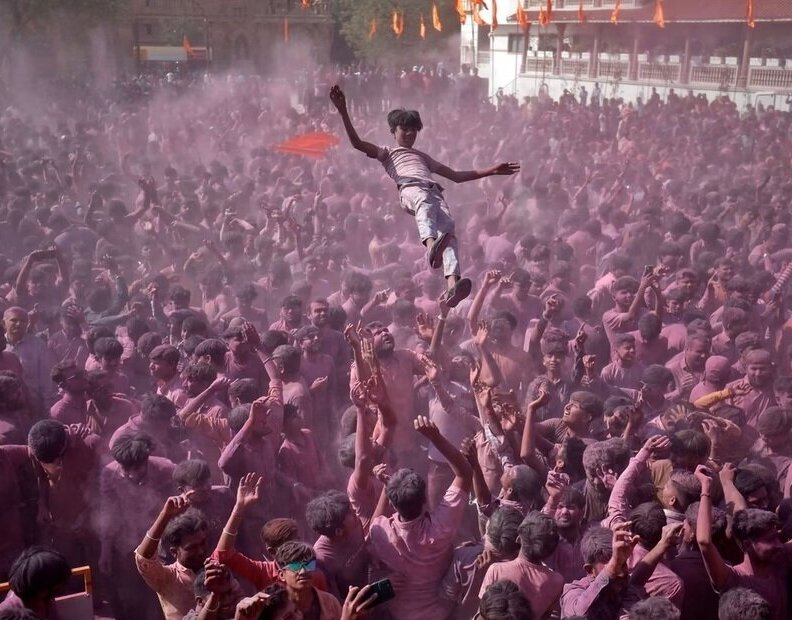 جشنواره رنگ‌ هندوها + تصاویر
