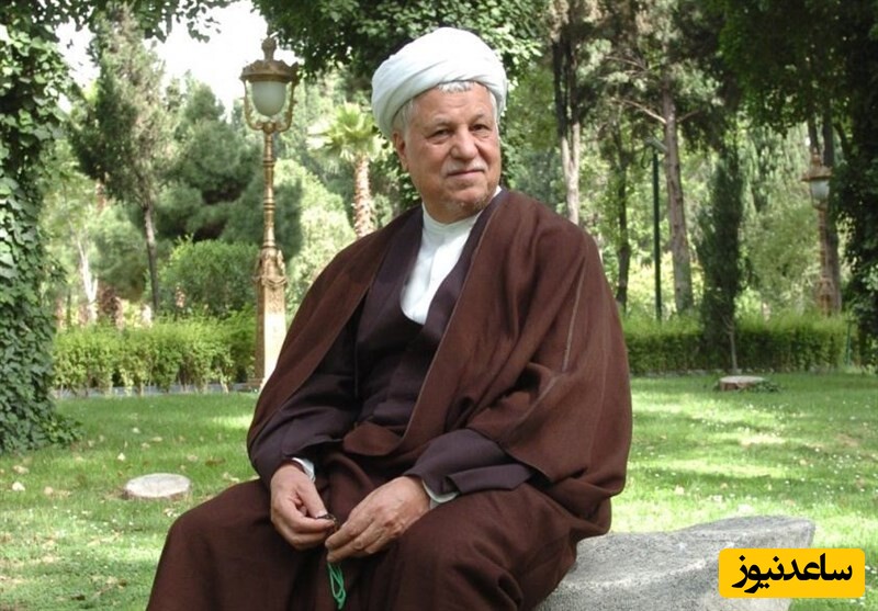 تصویری دیده نشده از مرحوم هاشمیرفسنجانی در یک سفینه فضایی در شوروی
