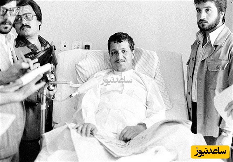 ویدیویی قدیمی از آیت‌الله رفسنجانی در منزل شخصی و روایت ماجرای ترور نافرجامش /خانه ای گرم و صمیمی با باشتک های قرمز و پرده توری