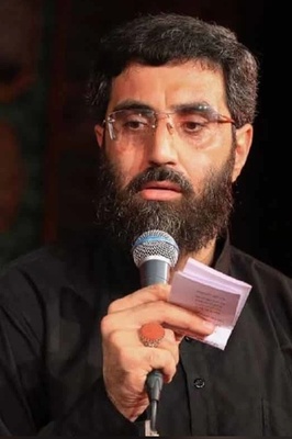خونخواهی آقای شهید و مذاکره با آمریکا؟ / مداح معروف: زیر میز مذاکره بزنید