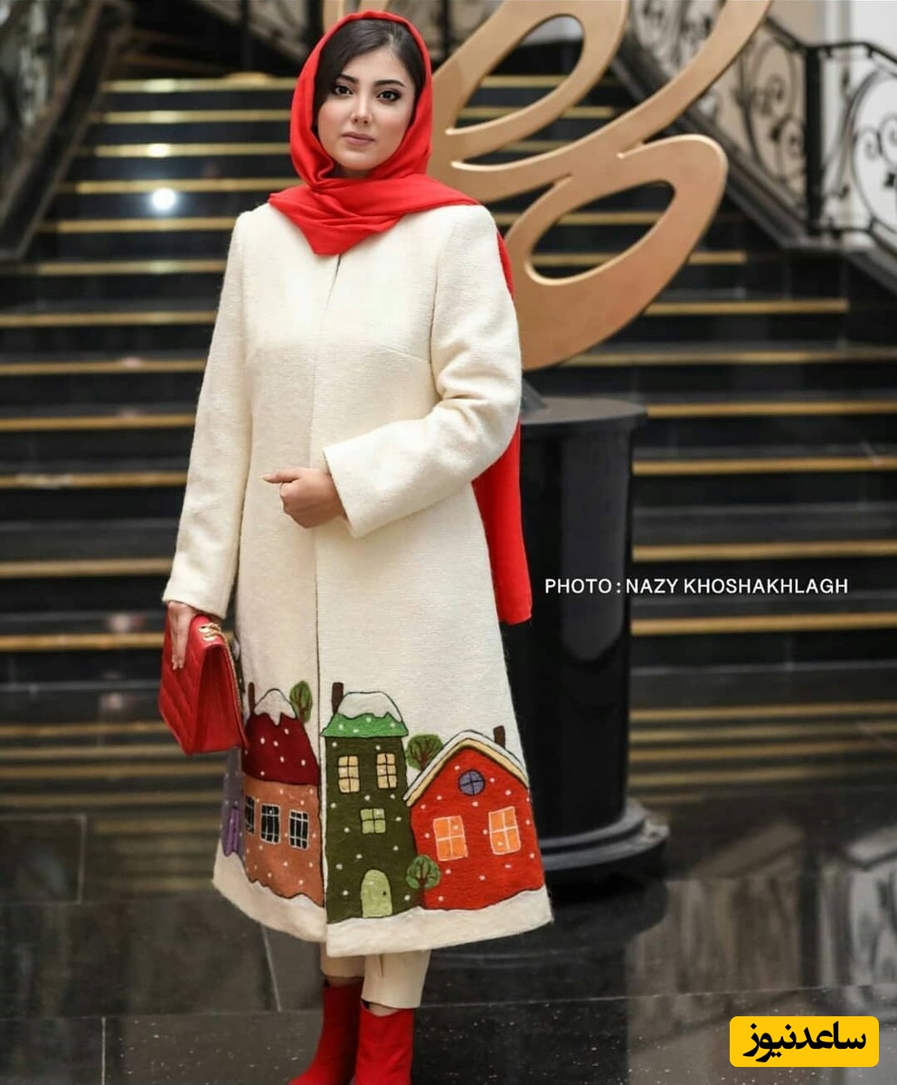 ذوق و خوشحالی زیبا کرمعلی از گرفتن جایزه!