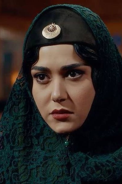 پریناز ایزدیار