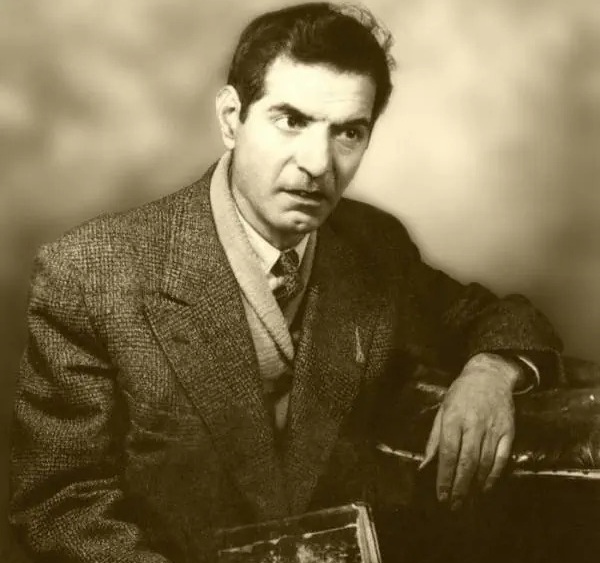 (ویدیو) عاشقانه‌ترین شعر از استاد شهریار/ ﺳﺮ ﻭ ﻫﻤﺴﺮ ﻧﮕﺮﻓﺘﻢ ﮐﻪ ﮔﺮﻭ ﺑﻮﺩ ﺳﺮﻡ/ ﺗﻮ ﺷﺪﯼ ﻣﺎﺩﺭ ﻭ ﻣﻦ ﺑﺎ ﻫﻤﻪ ﭘﯿﺮﯼ ﭘﺴﺮﻡ